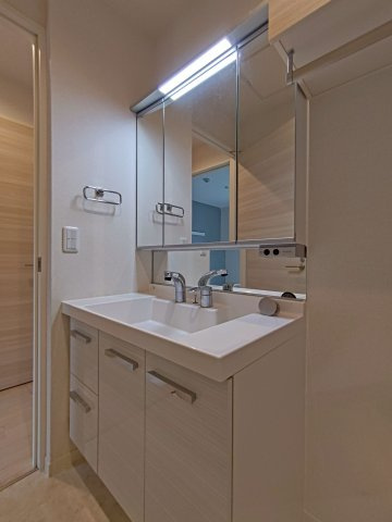 シャーメゾンマシェリミズオの洗面所