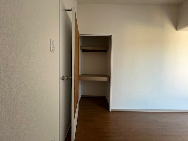 ガーデンハイム狭山A棟の収納