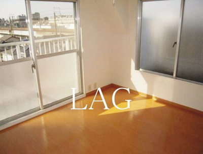 【居間・リビング】 | コスモ亀有Ⅱ | 洋室のお部屋です。