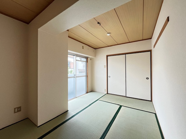 パイン北野田の和室
