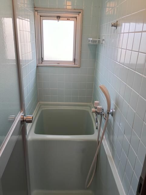 ネオコーポちくまの浴室