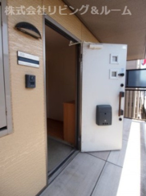 【玄関】 | ソレーユ三笠