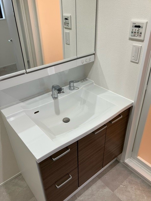 プライムアーバン目黒リバーフロントの独立洗面台|※参考写真