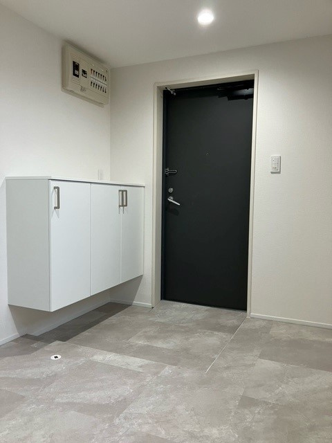 プライムアーバン目黒リバーフロントの玄関|※参考写真