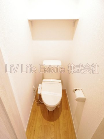 ＡＺＥＳＴ－ＲＥＮＴ一橋学園Ⅱ２０４号室　　　　　　　１００のトイレ