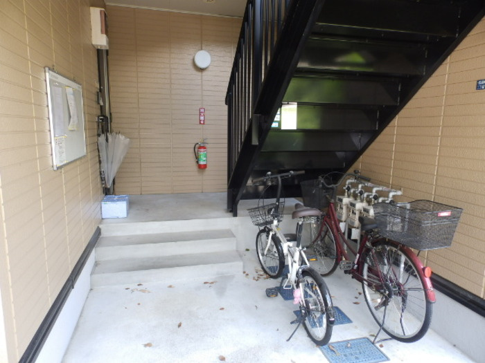 クレールイセキのエントランス|エントランス