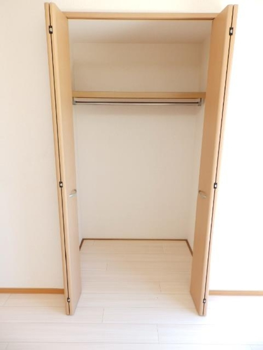 クレールイセキの収納|クローゼット