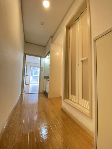 志村ハイツのロビー|※画像は同物件別室となります。