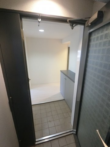 【玄関】