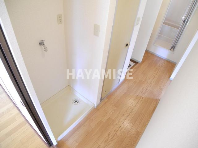 プレジール泉　Ｂ棟の居間・リビング|※同物件反転タイプの写真でございます※現況を優先します※