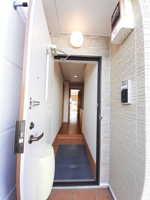 マンモス　よこやま　Ⅱの玄関|玄関