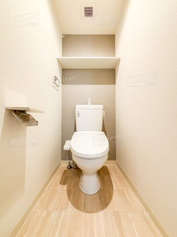 ボワットノワールのトイレ|嬉しい温水洗浄便座付き♪