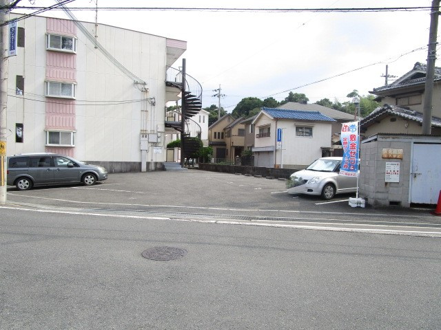 プリベイル田中の周辺