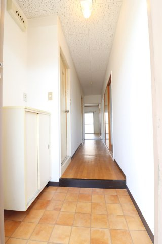 プリベイル田中の玄関