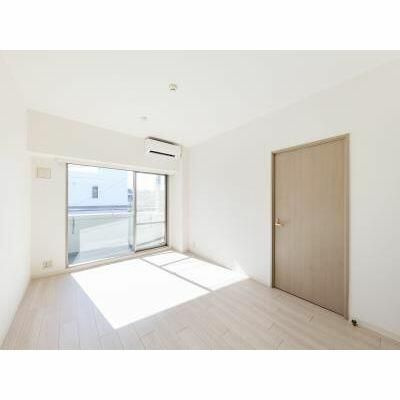 ザ　タバタ　ハウスの居間・リビング