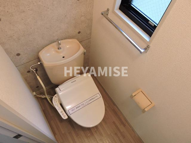 ヴィレスト椿のトイレ|※同物件反転間取の写真です※現況を優先します