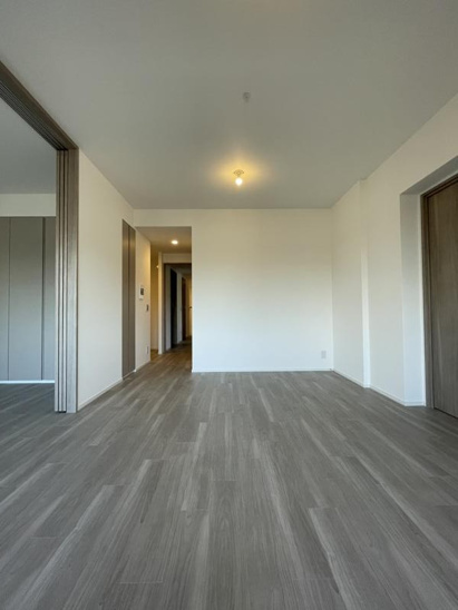 【居間・リビング】ミレーネ神戸住吉本町 