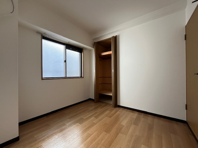 ライブコート泉北の洋室