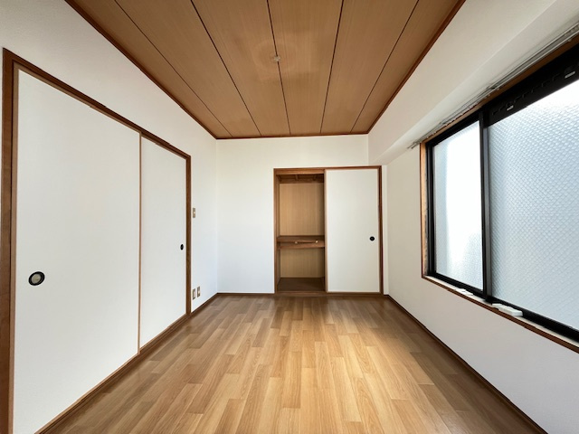 ライブコート泉北の洋室