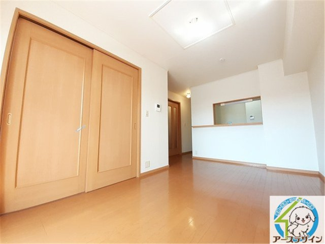 メリディエース・モンスの居間・リビング|※類似写真