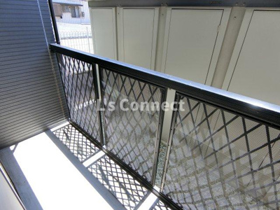 【バルコニー】 | 第５メゾンアカマ | 晴れた日には洗濯物もたくさん干せます。