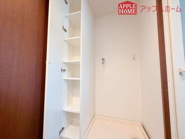 [中古マンション] コンフォート籠原駅前ソレイユのランドリースペース|ランドリースペース