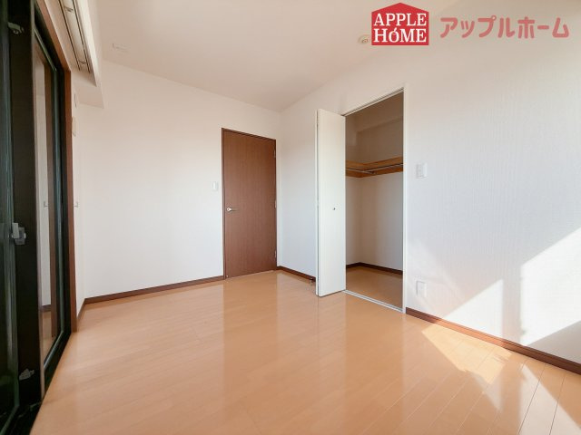 [中古マンション] コンフォート籠原駅前ソレイユの洋室|居室は全室収納あり！たっぷりある収納活用でお部屋もキレイを保てます♪