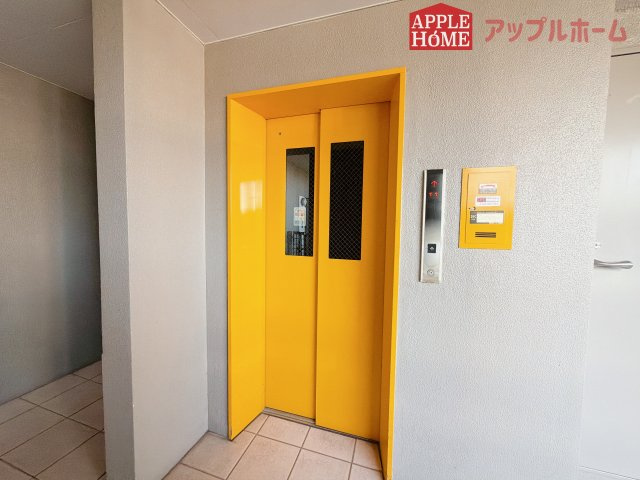 [中古マンション] コンフォート籠原駅前ソレイユのその他共用部分|資料請求、お電話でのお問合せ、いつでも丁寧に対応させていただきます！不動産業界のプロフェッショナルが集う弊社にぜひ一度ご相談ください！
