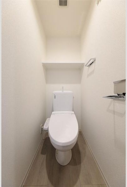 スワンズシティ神戸湊川 Ⅱのトイレ|建築中のためモデルルームのお写真になります。