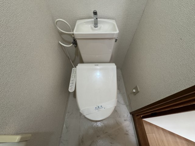 シャンボール今里Ⅱ番館のトイレ|シンプルで使いやすいトイレです