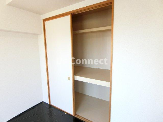 【設備】 | セントレアカマⅢ | 和室には１間の押入付き。