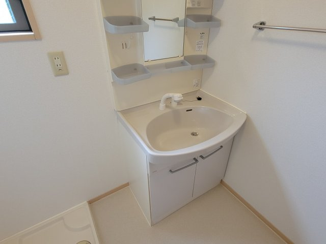 ヒルグレイスB棟の洗面所