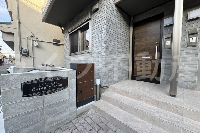 コージーハイムのエントランス|清潔なエントランスです