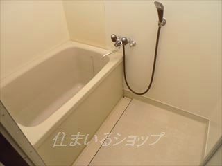 メゾンKSの浴室