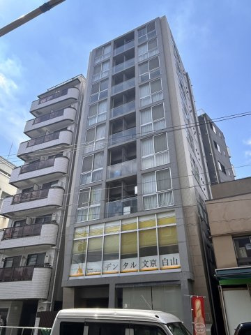 エクサム白山の外観