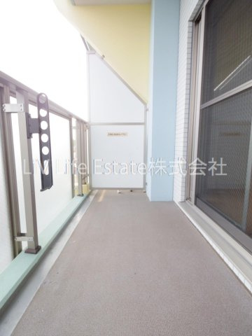 コンフォート武蔵野のバルコニー