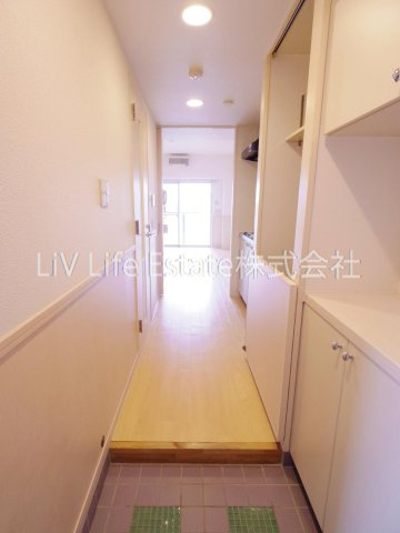 コンフォート武蔵野の玄関