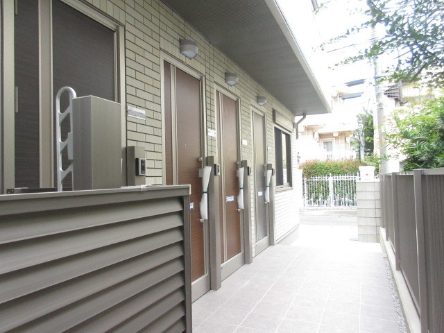 ＦＥＲＩＯ　ＫＡＪＩＧＡＹＡのその他共用部分|玄関ドアのカギは防犯性の高いダブルシリンダー採用