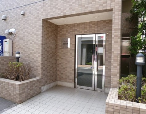 センターコアのエントランス