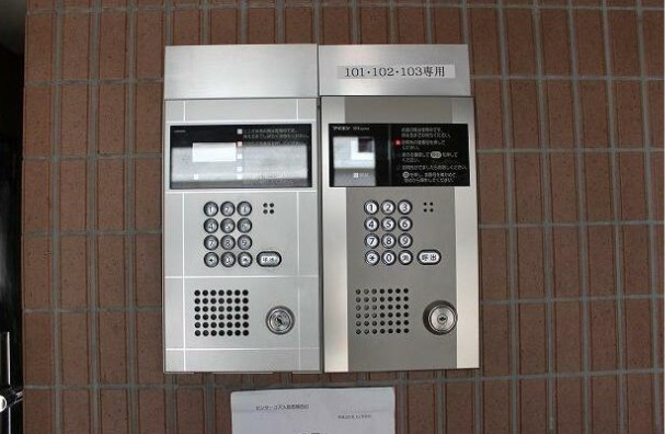 センターコアのロビー