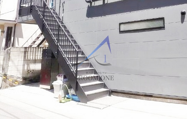 ボウセエのエントランス|エントランスです。