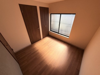 【寝室】 | 法善寺4丁目戸建