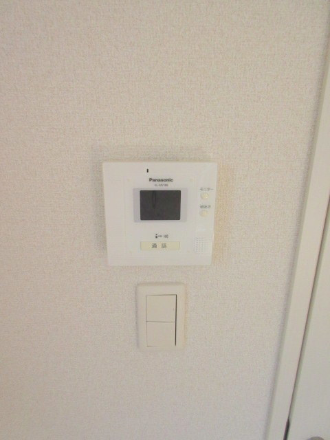 リッツ大倉山のセキュリティ|安心のＴＶモニタ付きインターフォン