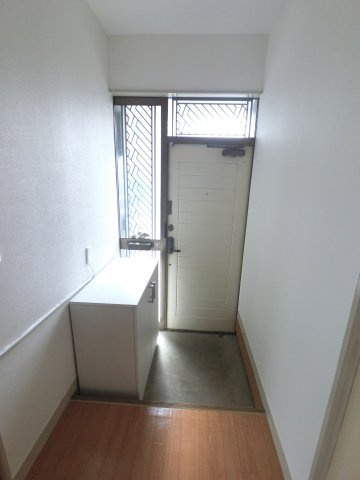 【玄関】