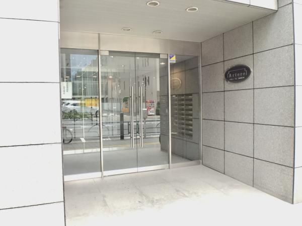 アルテール新御徒町のエントランス