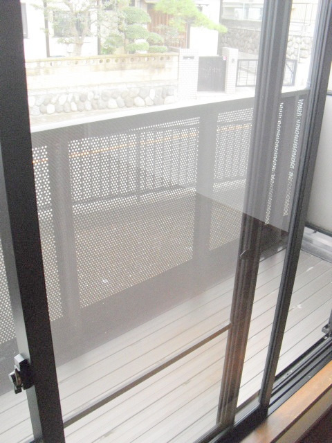 フラッツのバルコニー|ワイドなバルコニー