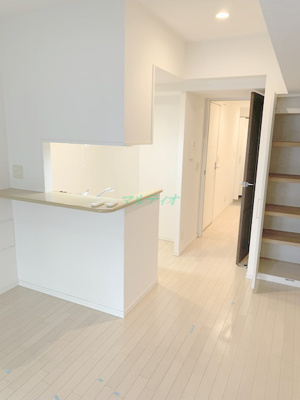 【居間・リビング】 | ファインアドレス新御徒町 | 洋室