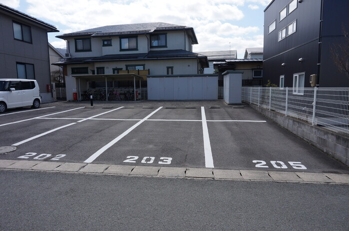 ベルクフロイデの駐車場|駐車場