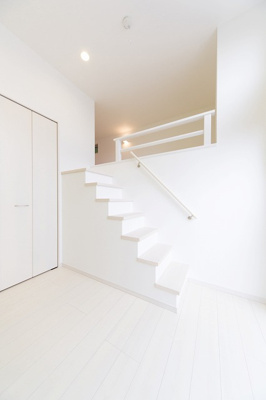 【居間・リビング】 | ビラージュ箱崎 | アレンジ自由自在の広々空間です！