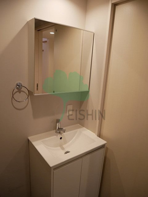 【洗面所】 | ビラージュ箱崎 | シンプルで使いやすい洗面台です！